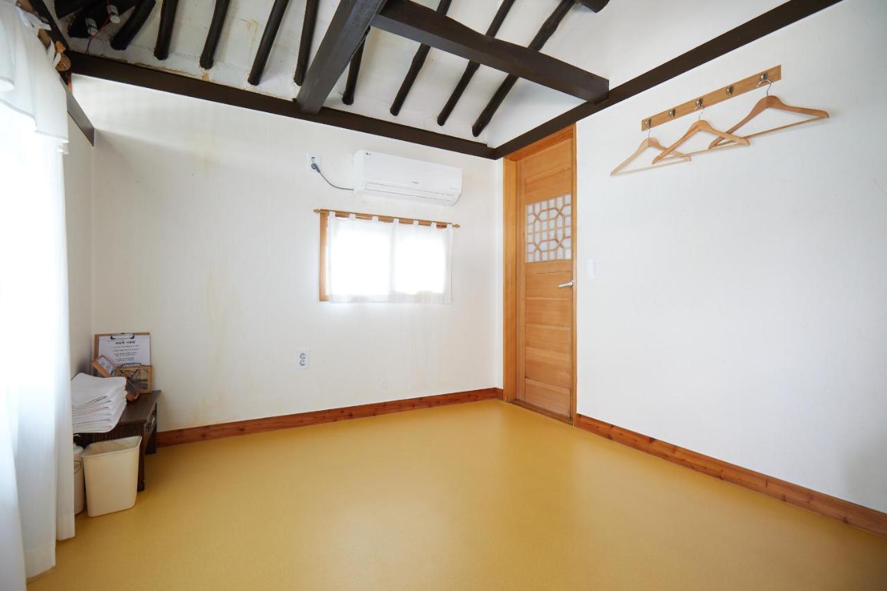 Bonghwangjae Hanok Guesthouse Gongju Exterior foto